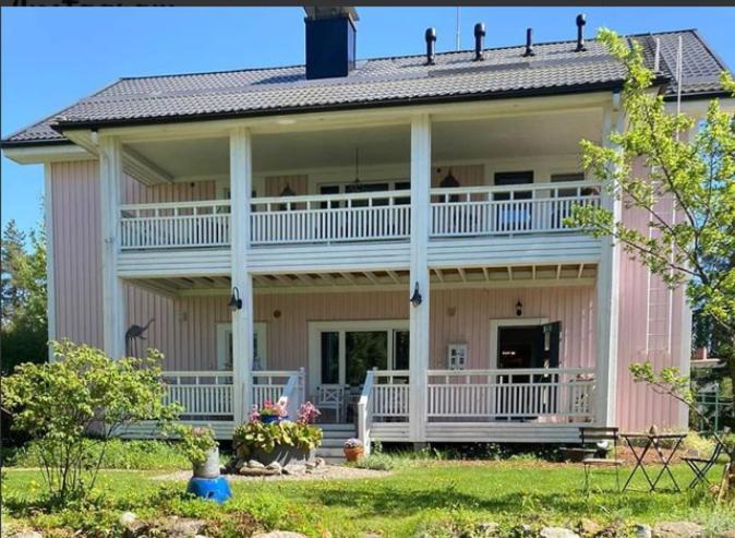 Wanha Neuvola Guesthouse Pieksamaki Luaran gambar