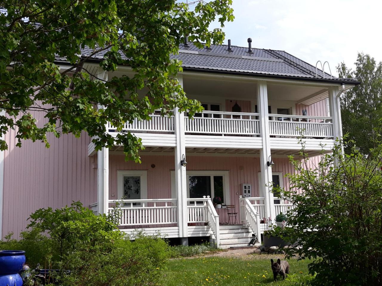 Wanha Neuvola Guesthouse Pieksamaki Luaran gambar